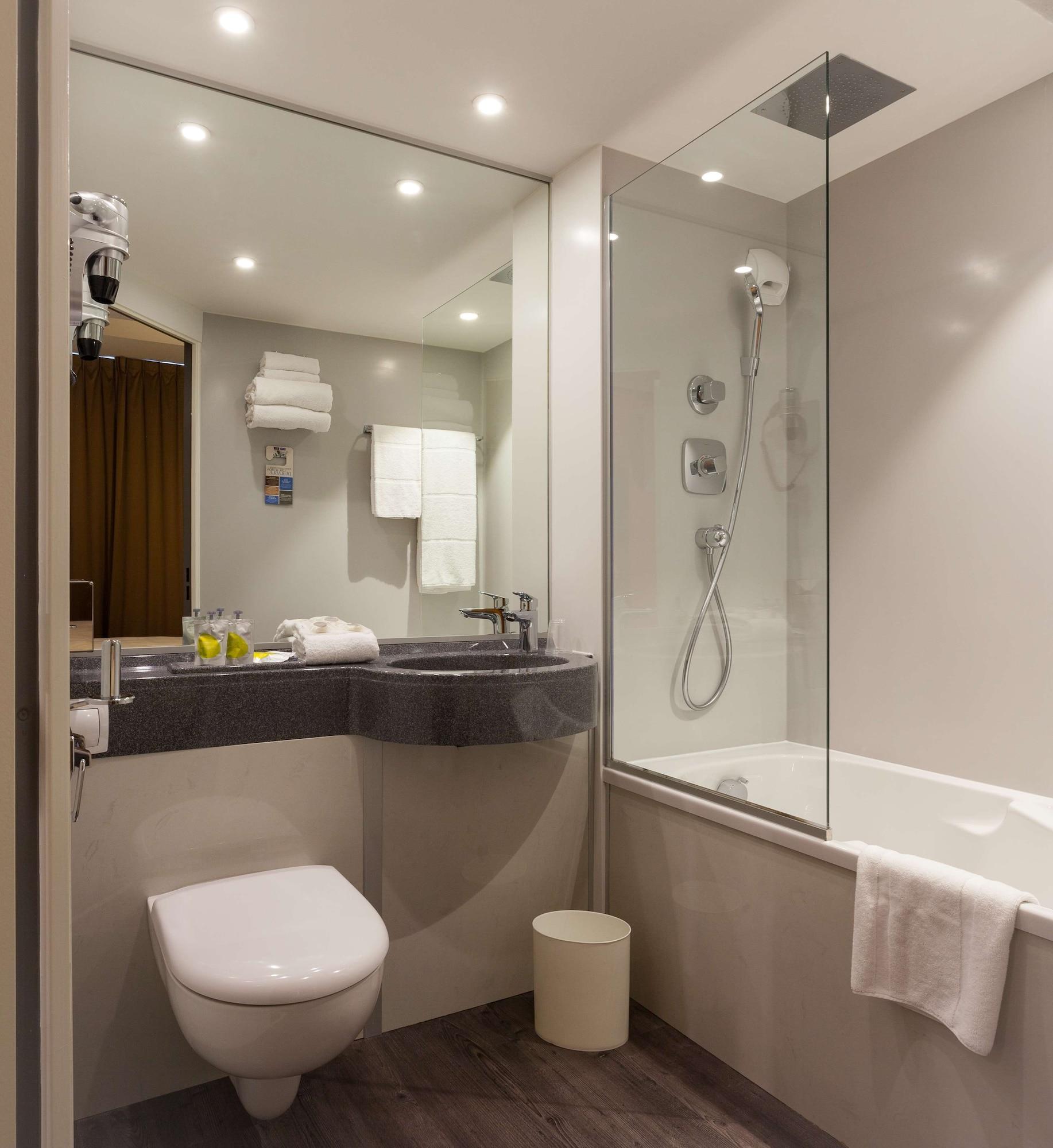Hotel Kyriad Rennes Centre Gare Εξωτερικό φωτογραφία